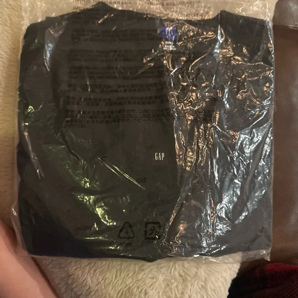 YeezyxGap engineered by Balenciaga long sleeve second skin top in black - Picture 3 of 4